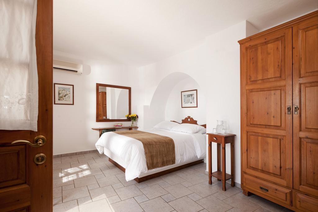 Vista Mare Suites Imerovigli  Dış mekan fotoğraf